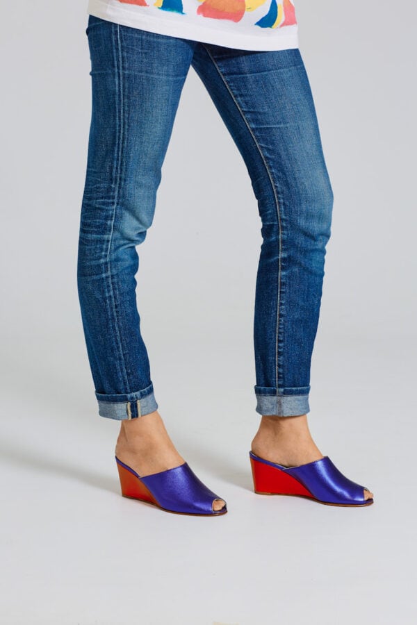 Ops&Ops No15 Metallic Purple wedges with mid-blue jeans with turn-ups and patterned tee